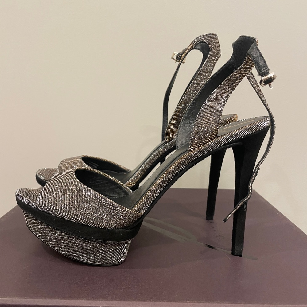 Brian Atwood fatal platform sandal in glitter silver size 7, BRAND NEW IN BOX